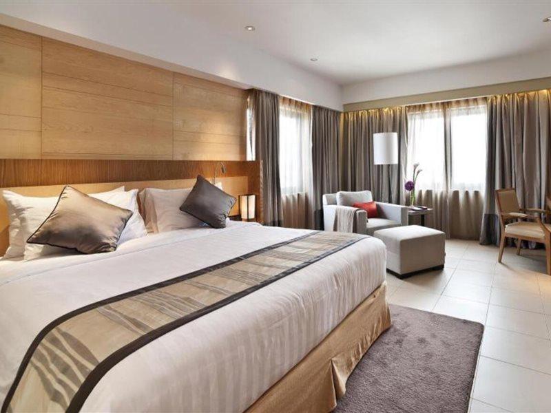 Bumi Segah Hotel Tanjung Redep Buitenkant foto